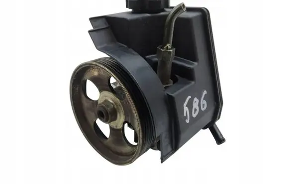 Peugeot 206 Power steering pump 9638364580