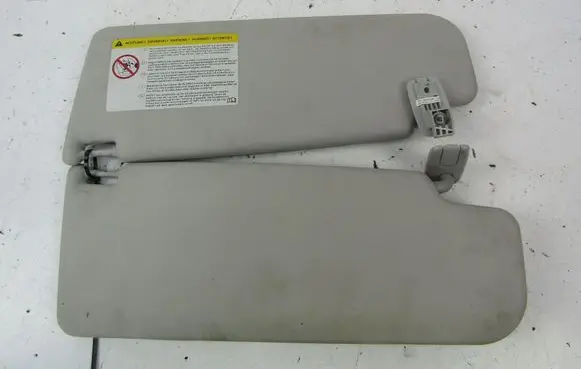 Volkswagen PASSAT B6 Sun visor 
