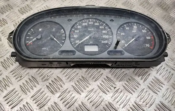 Renault Megane I Speedometer (instrument cluster) 215781612