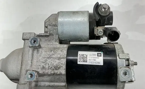 Cadillac Escalade IV Starter motor 12685660 183117860 1111010000000X