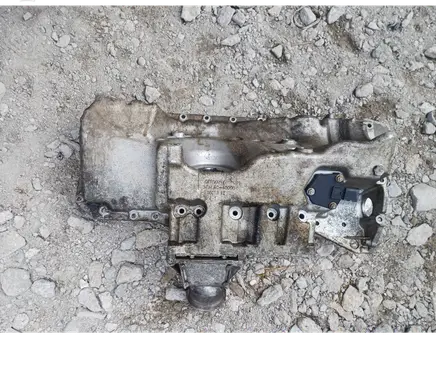 BMW 5 F10 F11 Oil sump 5028700 73681312 11137570403