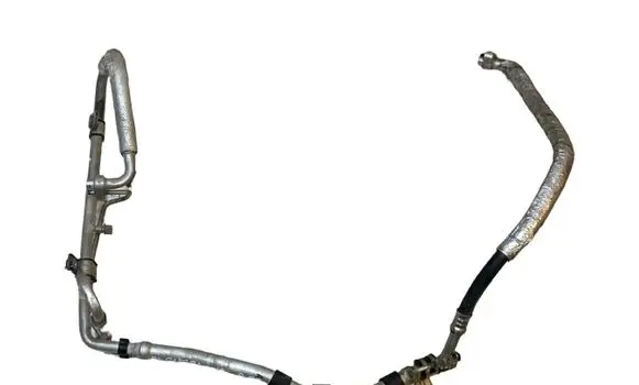 Chrysler Pacifica Air conditioning (A/C) pipe/hose 68227750AE
