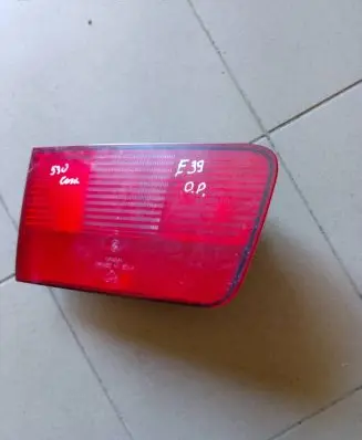 BMW 5 E39 Tailgate rear/tail lights 8361674