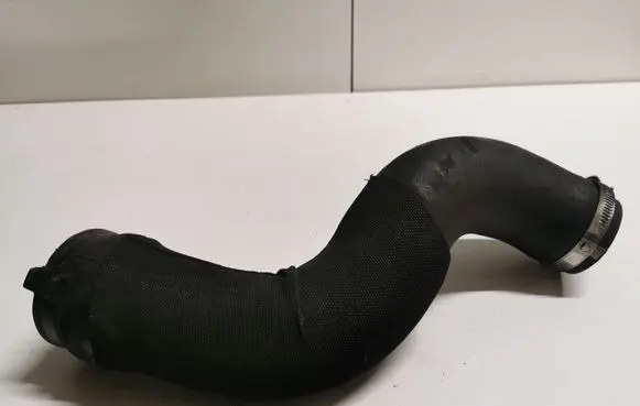 Audi A5 8T 8F Intercooler hose/pipe 8K0145737