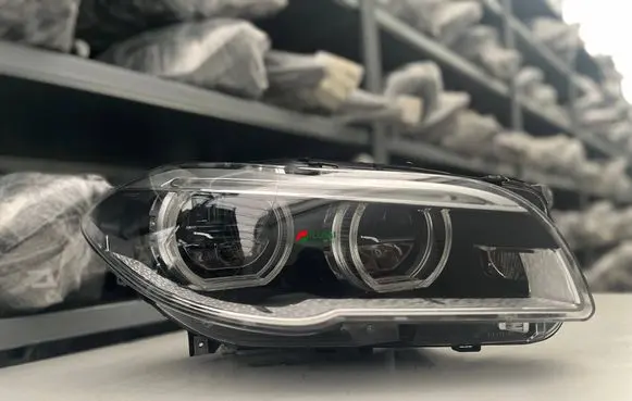 BMW 5 F10 F11 Headlight/headlamp 7352482