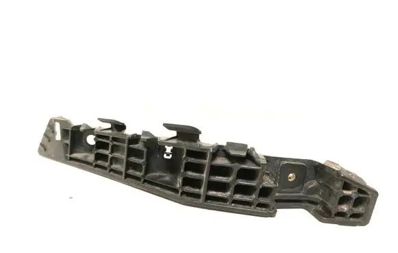 KIA Sportage Front bumper mounting bracket 865133U000