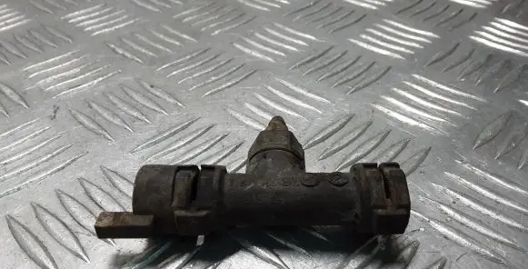 Volkswagen Sharan Clutch pipe/line 