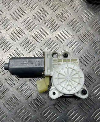 Mercedes-Benz CL C215 Front door window regulator motor A2308201042 106257102