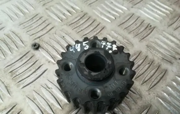 Audi A3 S3 8P Crankshaft pulley 03p105263