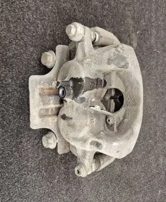 Land Rover Discovery 5 Front brake caliper