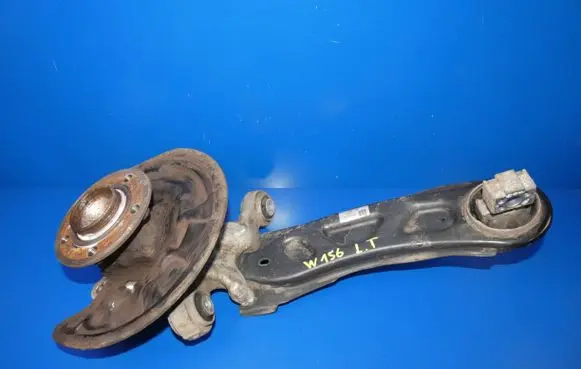 Mercedes-Benz GLA W156 X156 Stub axle 