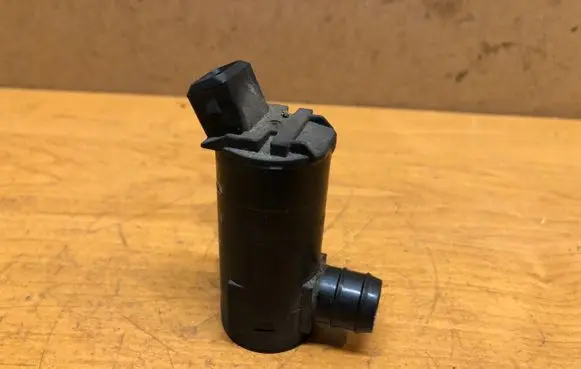 Volvo XC90 Windscreen/windshield washer pump 0602103950 9169611