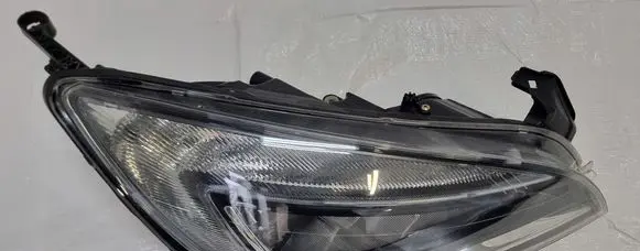 Opel Astra J Headlight/headlamp 13371600
