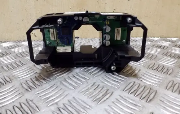 Volvo XC70 Other control units/modules 30737117