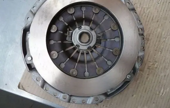 Renault Trafic II (X83) Clutch pressure plate 3082600579T