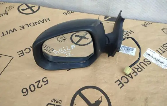 Opel Agila B Front door electric wing mirror E8030013 E8024541