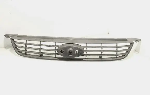 Ford Focus Front bumper upper radiator grill 8M518200BF