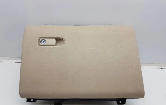 Mercedes-Benz V Class W447 Glove box A4476800891 T0512382 1302251X
