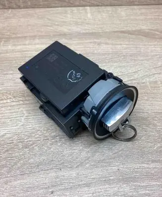Volkswagen PASSAT B6 Ignition lock 3C0905843R 33303401 WITHKEY