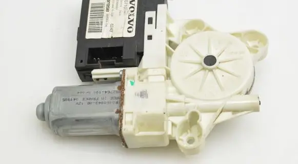 Volvo S40 Rear door window regulator motor 30710149
