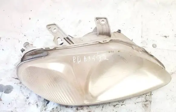 Honda Civic Headlight/headlamp 88203120
