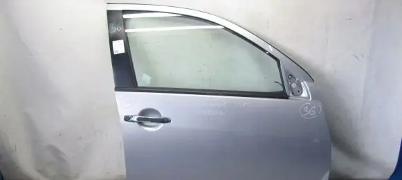 Mitsubishi Outlander Front door