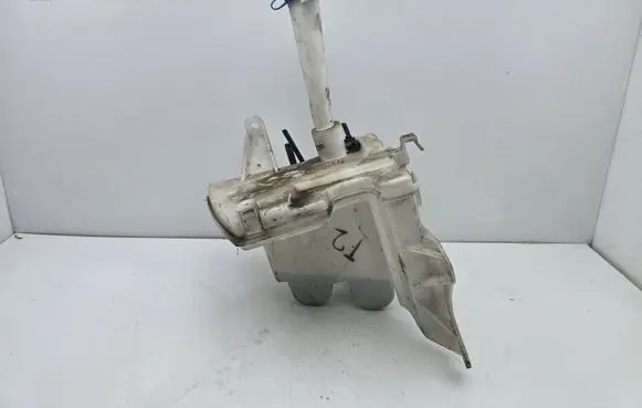 Toyota Auris E180 Windshield washer fluid reservoir/tank 8531002490 1020962 030315070130