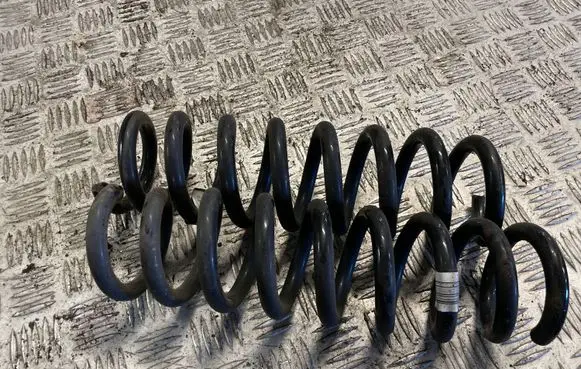 BMW 4 F32 F33 Rear coil spring
