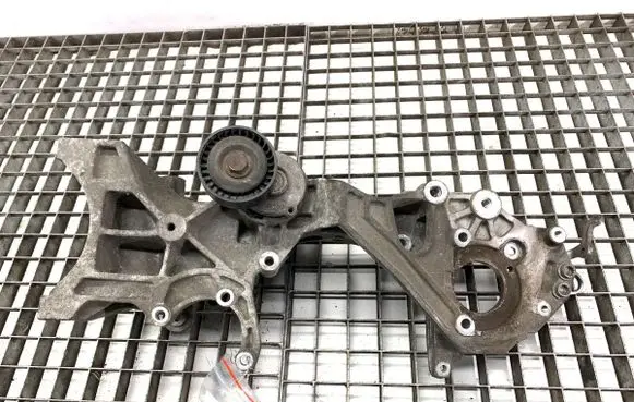 Volkswagen Crafter Generator/alternator bracket 03L903143L