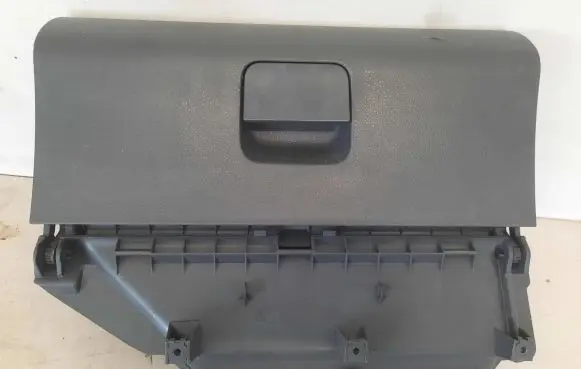 Volkswagen Polo IV 9N3 Glove box 6Q1857097