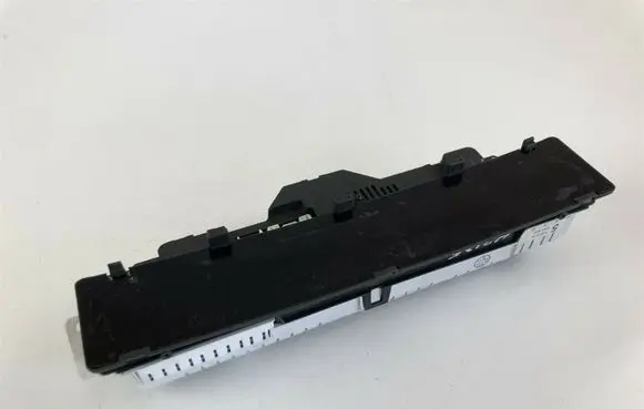 Nissan Atleon Speedometer (instrument cluster) 47050B H2135