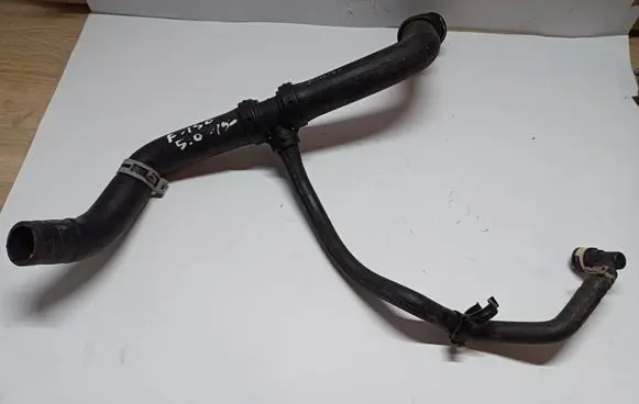 Ford F150 Engine coolant pipe/hose 5.0-V8