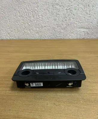 BMW X6 E71 Front seat light 911101201 6303910