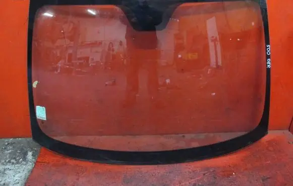 Fiat 500 Front windscreen/windshield window 43R-00361