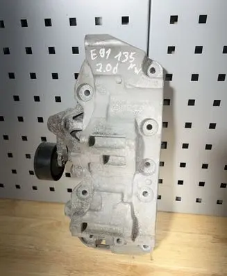 BMW 3 E90 E91 Generator/alternator bracket 8506863 11168506863 174786