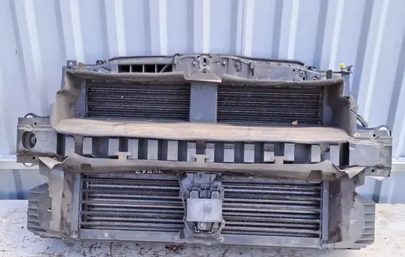 Ford Focus Radiator set JX6BA16E146B
