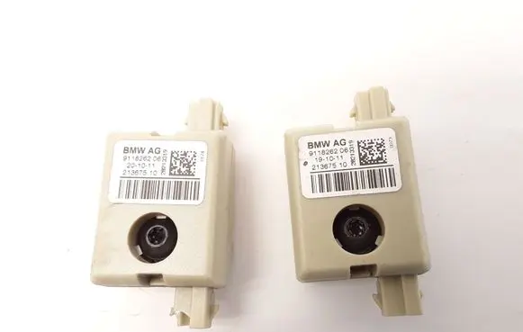 BMW 5 F10 F11 Antenna control unit 9118262