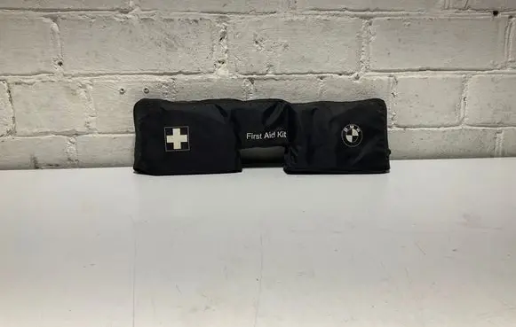 BMW 5 E60 E61 First aid kit 