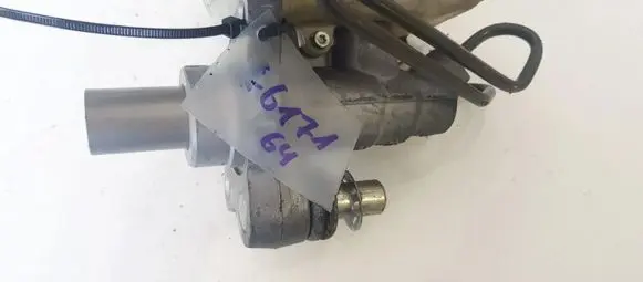 Mercedes-Benz S W221 Master brake cylinder