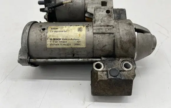 BMW 1 F20 F21 Starter motor 8621839