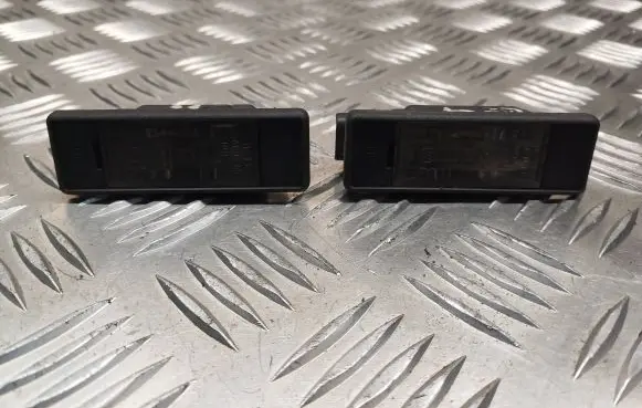 Citroen C4 I Number plate light 9635678580