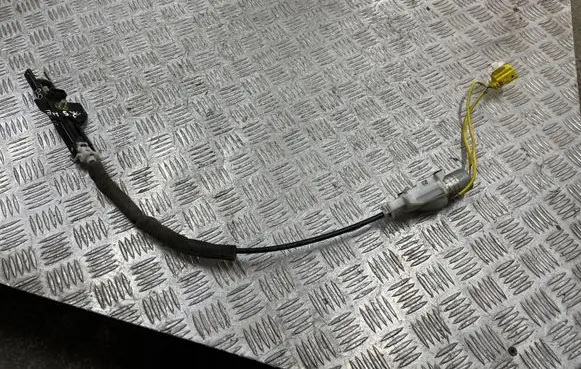 Porsche Cayenne (9PA) Seat belt adjustment motor 404841 6022137