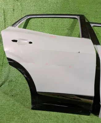 KIA Sportage Rear door 