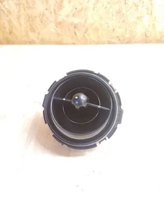 Mini One - Cooper R50 - 53 Dash center air vent grill 680088706 57333410