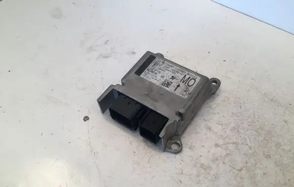 Ford Mondeo MK IV Airbag control unit/module 7S7T14B056AD 670008702302 0285010228