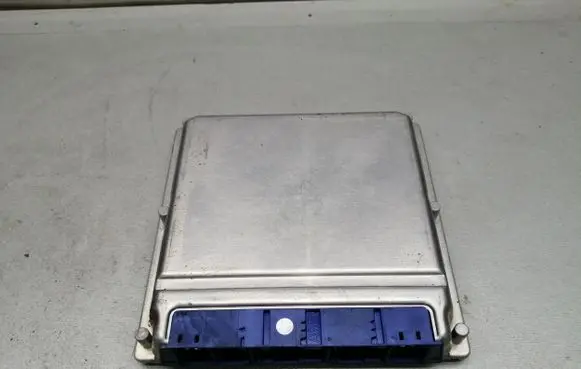 Audi A8 S8 D2 4D Engine control unit/module 4D0907409B 0281001868