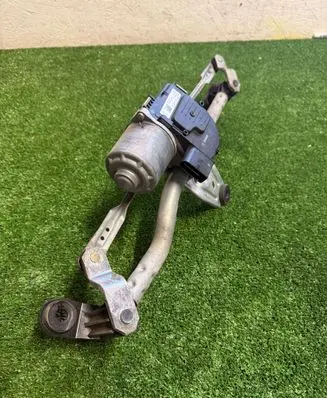 Skoda Octavia Mk4 Front wiper linkage and motor 5E4955119 3397022167 2015230915