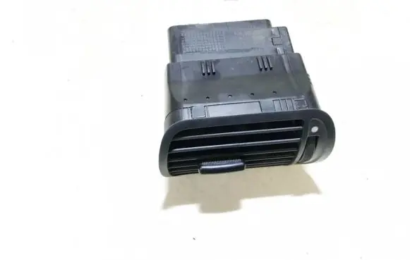 Audi A3 S3 8L Dash center air vent grill 8l0820901