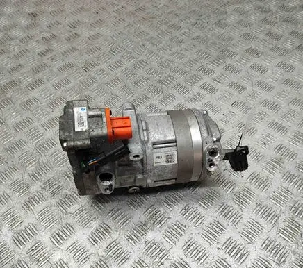 KIA Sportage Air conditioning (A/C) compressor (pump) 97729CZ000