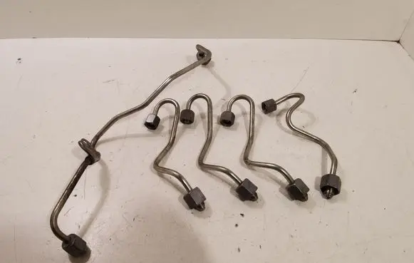 Renault Espace V (RFC) Fuel injector supply line/pipe 